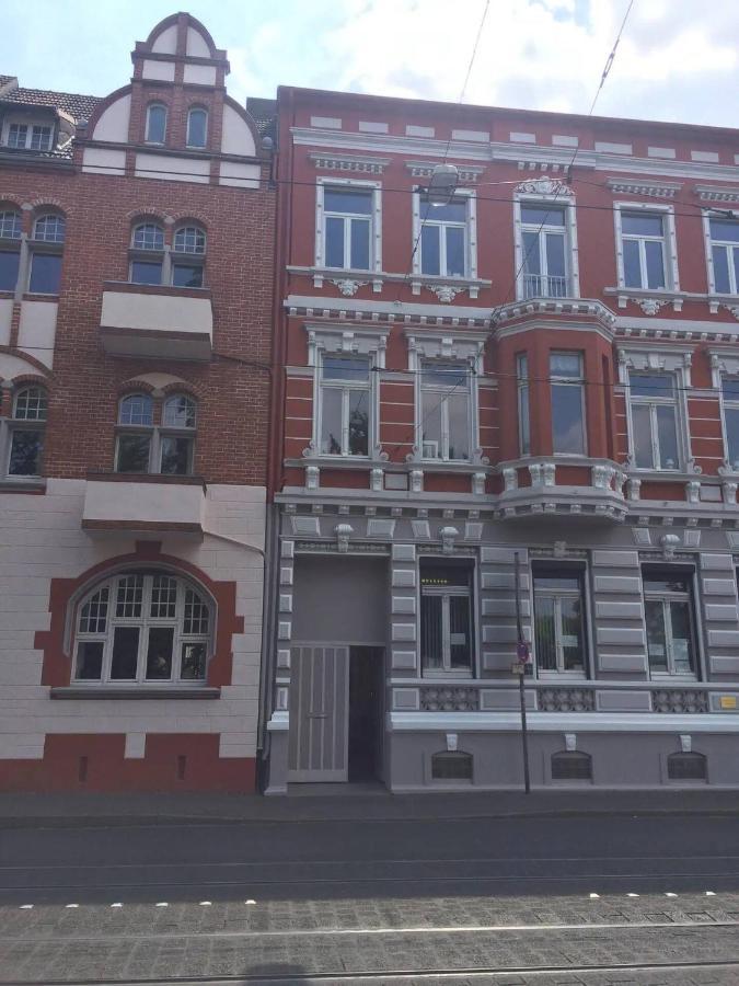 Ruhiges Office-Apartment Mit Kueche - Beuys Apartments クレーフェルト エクステリア 写真