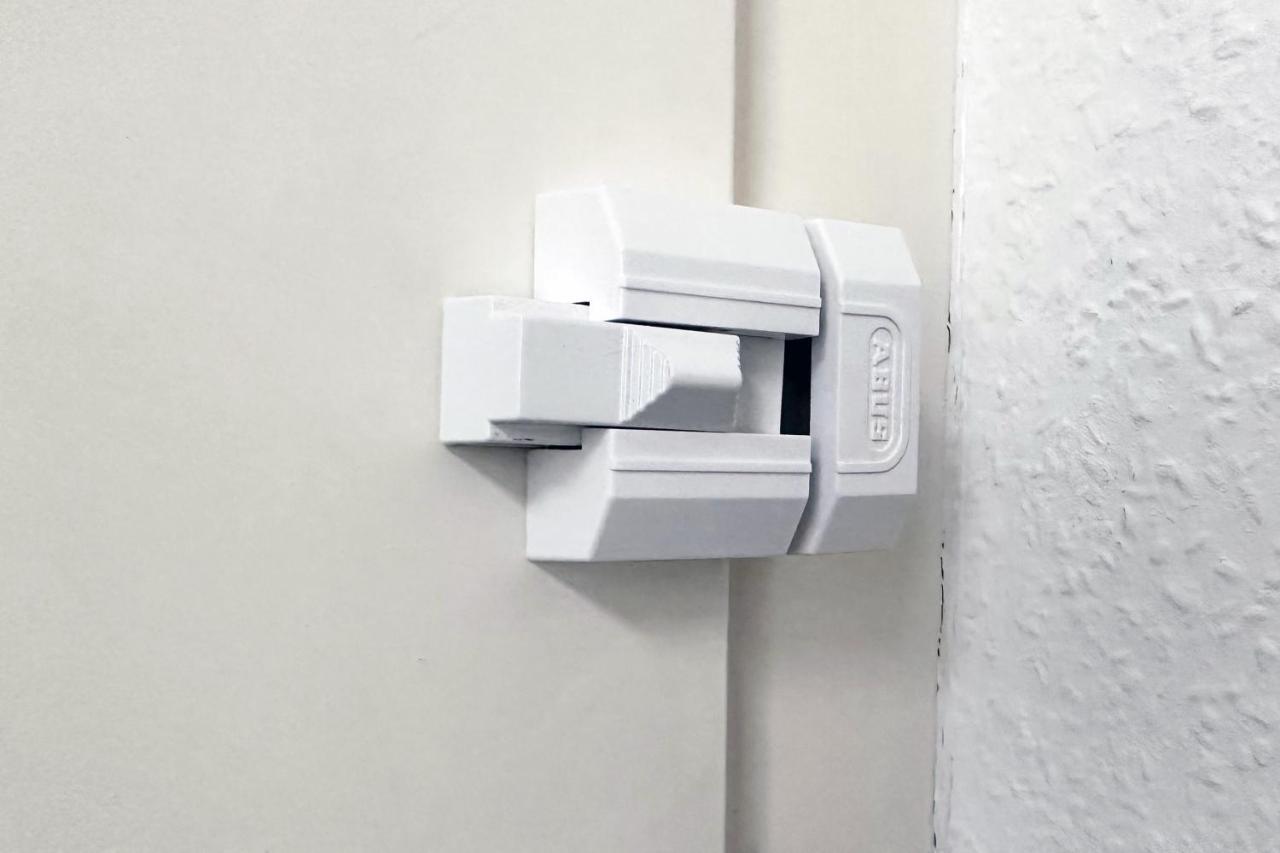 Ruhiges Office-Apartment Mit Kueche - Beuys Apartments クレーフェルト エクステリア 写真